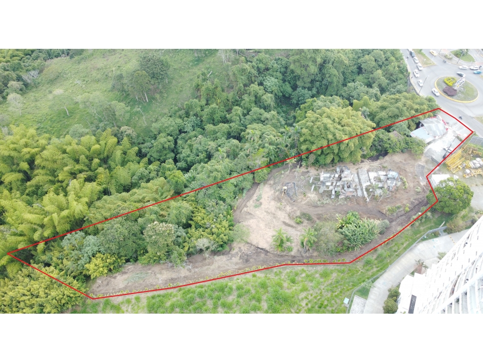 VENTA DE LOTE EN EL NORTE DE LA CIUDAD - 3