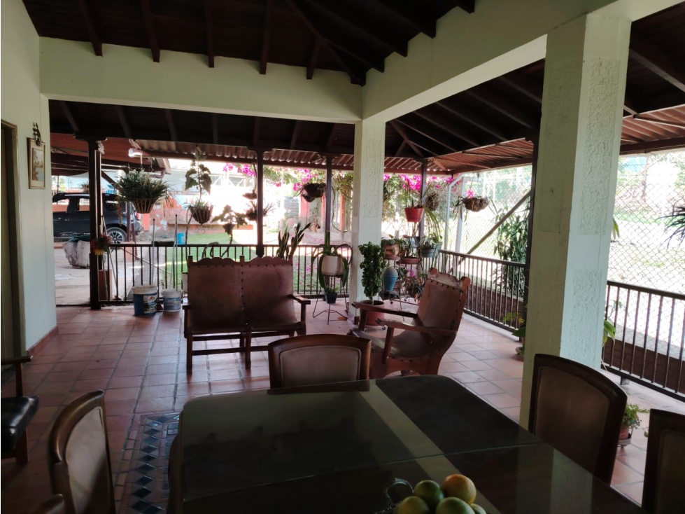 VENTA FINCA A 10 MINUTOS DE ARMENIA VEREDA HOJAS ANCHAS — foto 2