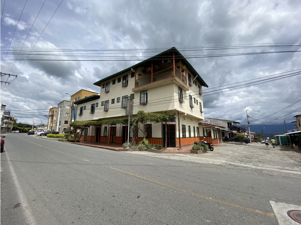 VENTA DE HOTEL EN MONTENEGRO QUINDIO - 5