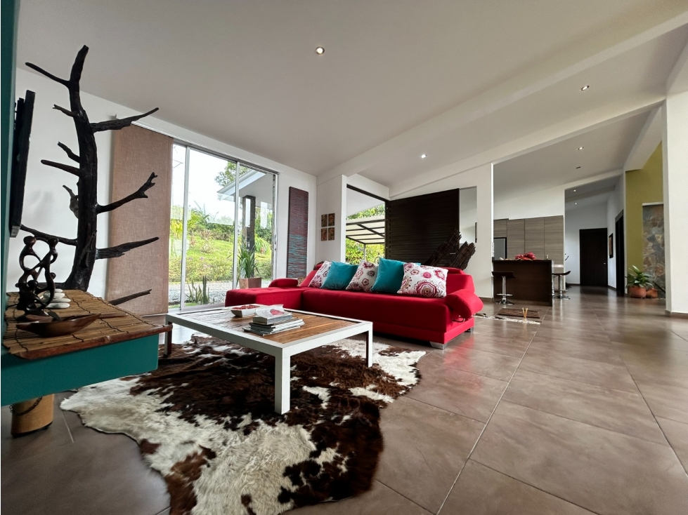 VENTA HERMOSA CASA INDEPENDIENTE A 10 MINUTOS DE ARMENIA — foto 4