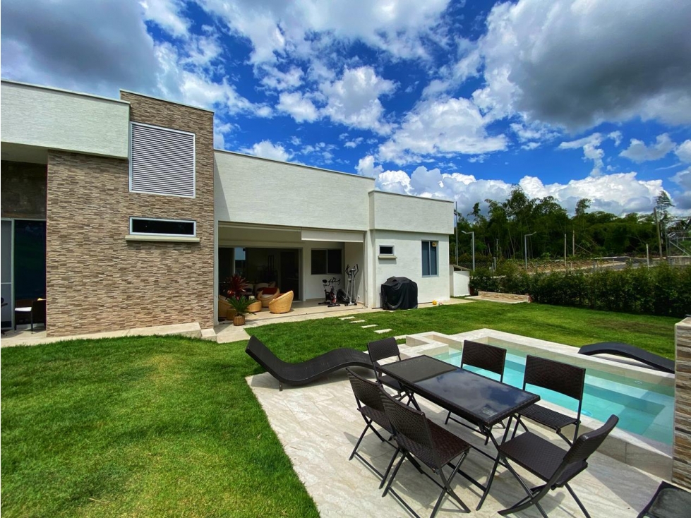 EXCELENTE CASA CAMPESTRE EL CAIMO. 940M2 $1'550.000.000 — foto 5