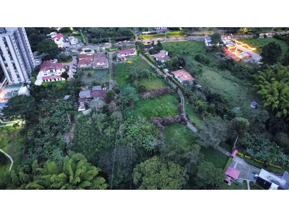 VENTA DE LOTE URBANO EN LA AVENIDA CENTENARIO ARMENIA QUINDIO — foto 5