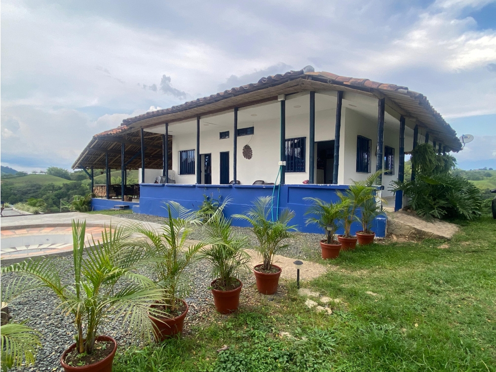 VENTA DE HOTEL-GLAMPING EN QUIMBAYA QUINDIO - 1