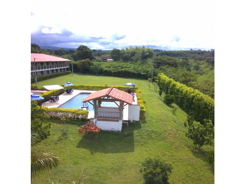 VENTA FINCA HOTEL 40 HABITACIONES CERCA A QUIMBAYA - 4