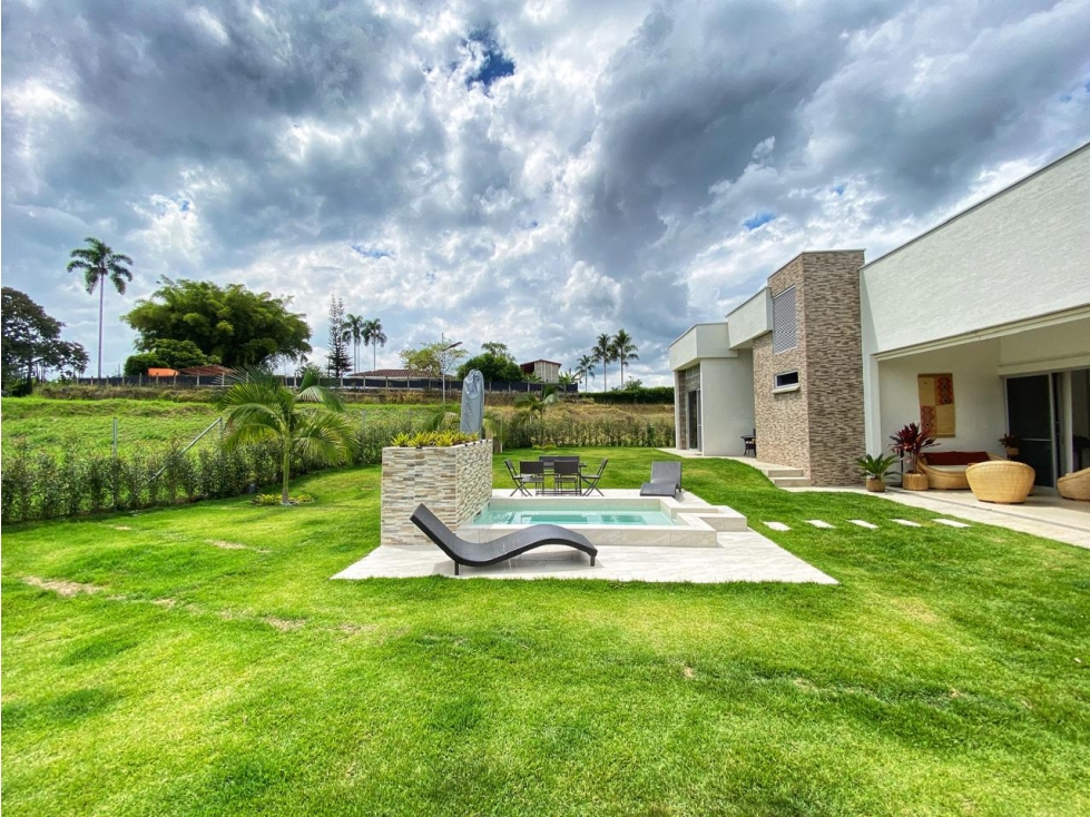 EXCELENTE CASA CAMPESTRE EL CAIMO. 940M2 $1'550.000.000 — foto 2