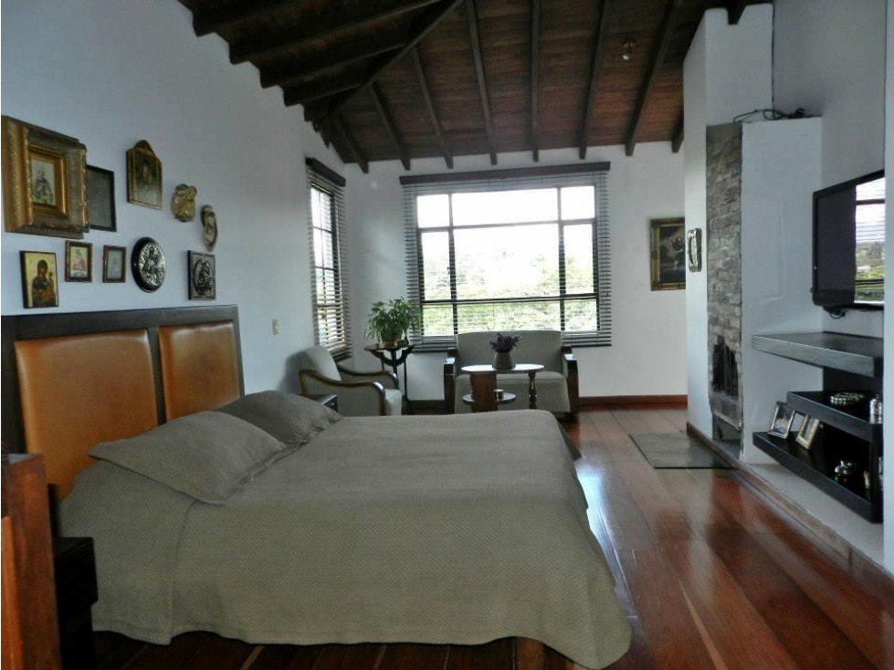 HERMOSA CASA DE CAMPO VENTA. 2745 M2 $1'800.000.000 — foto 2