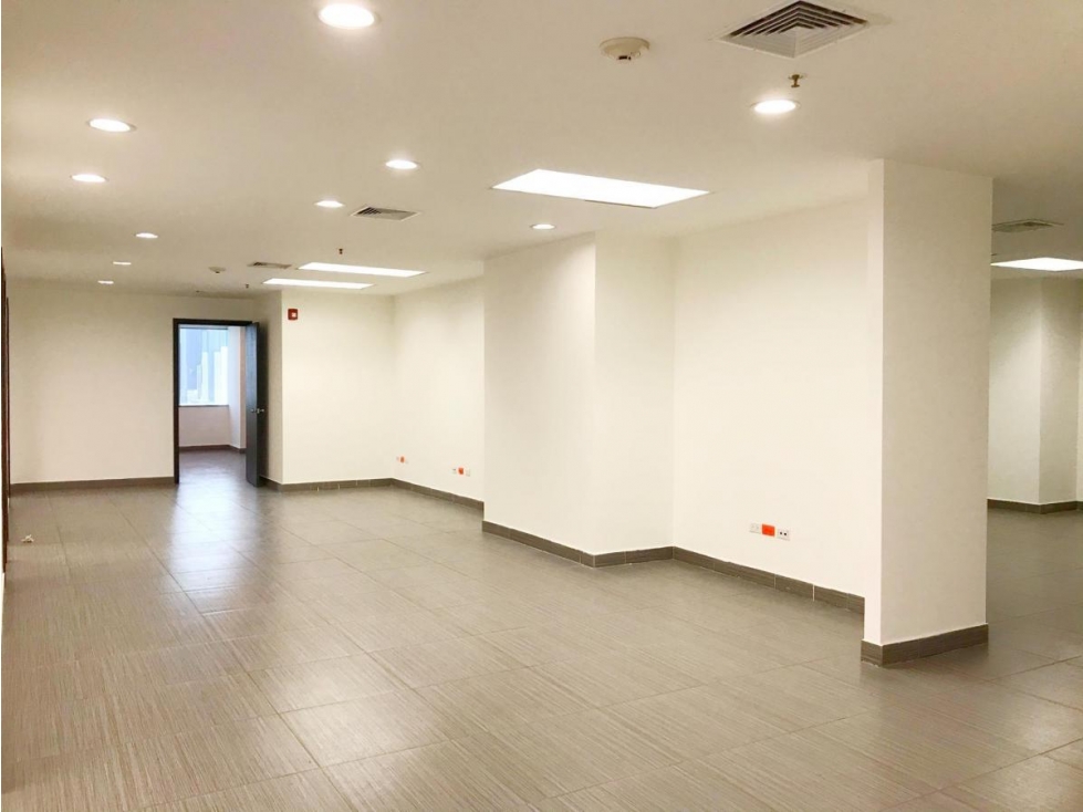 Venta: Oficina en Torre de Las Américas, Punta Pacífica - 2
