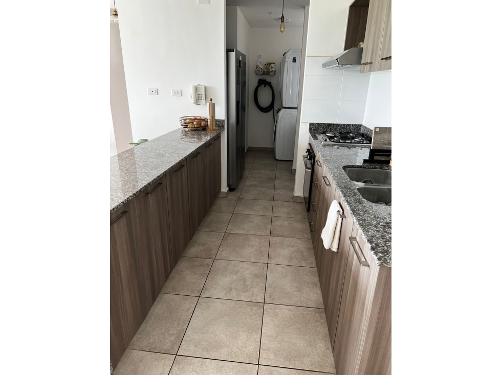 Se vende apartamento en Brisas del Golf, PH Hacienda Golf — foto 6