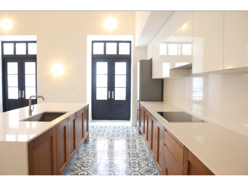 Casa en Avenida A de Sagrada Familia en Casco Viejo — foto 4