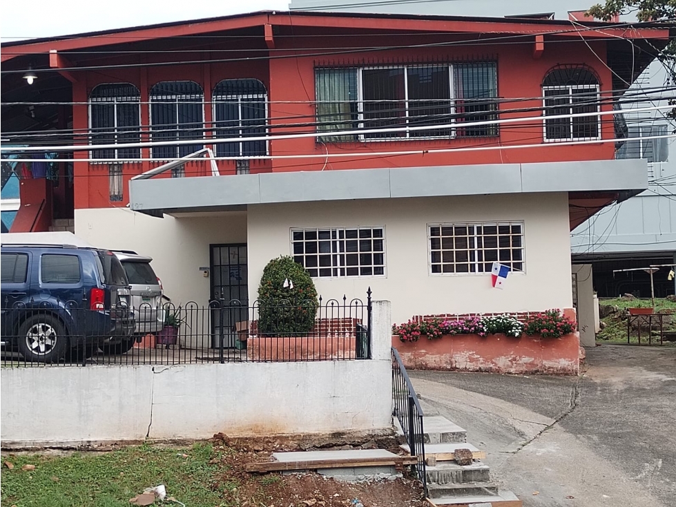 Venta de Casa Comercial en Vía Transístmica y Fernández de Cordoba