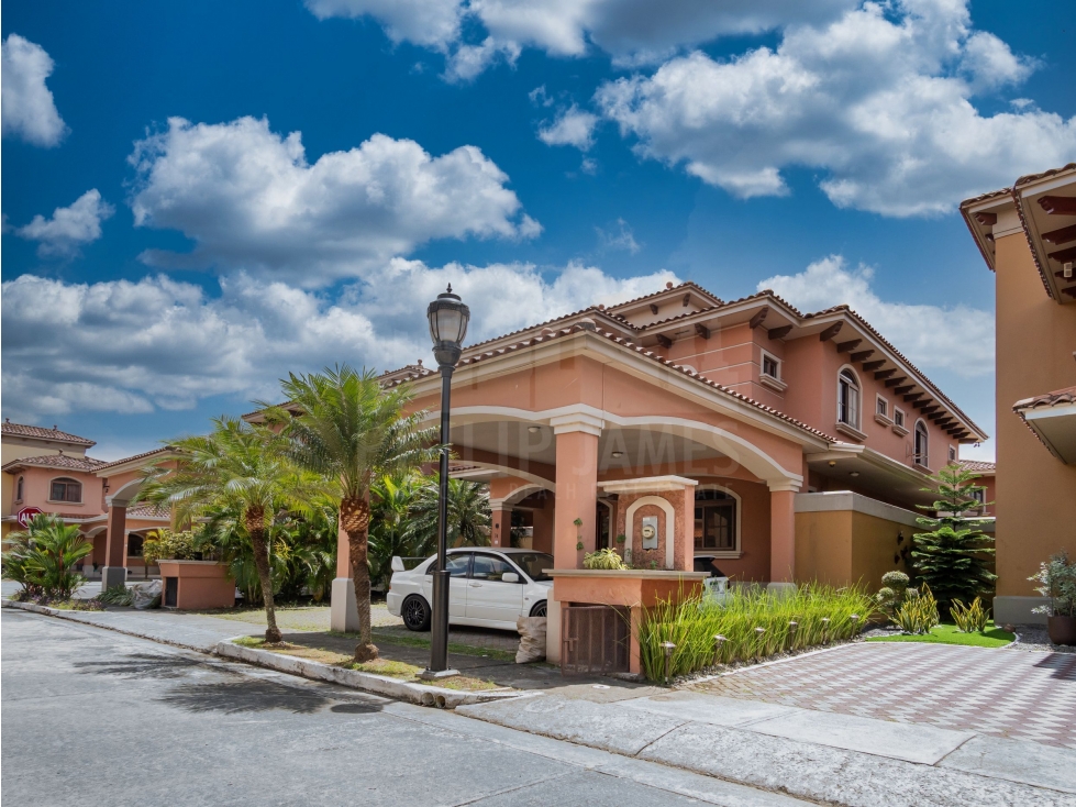Remate: Venta de Casa Costa Sur, PH El Doral