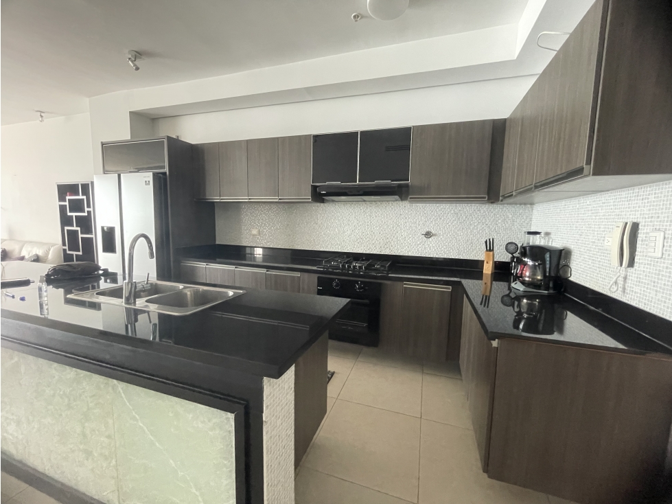 Venta de Apartamento en Avenida Balboa, PH Rivage Tower — foto 3