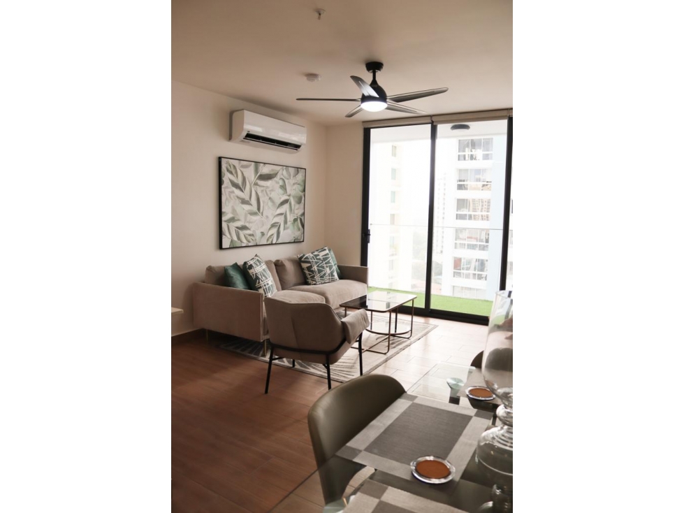 Venta de Apartamento en El Cangrejo, PH Sky Swiss