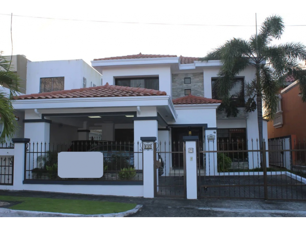 Venta: Casa 3 recámaras en Altos de Panamá — foto 2