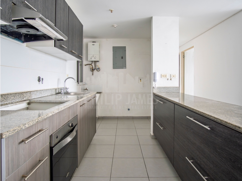 Venta de bonito y acogedor apartamento en PH Aviñon Towers, Torre 3 — foto 4