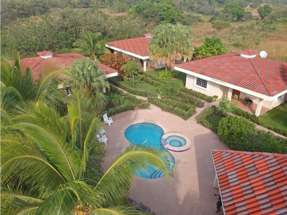 Venta: Propiedad de playa con 4 casas en Santa Clara — foto 4