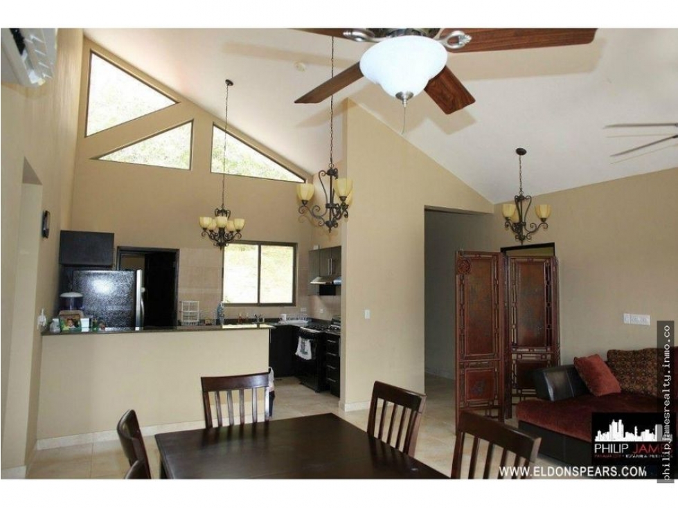 Venta: Casa 3 recámaras en Brisas de los Lagos — foto 2