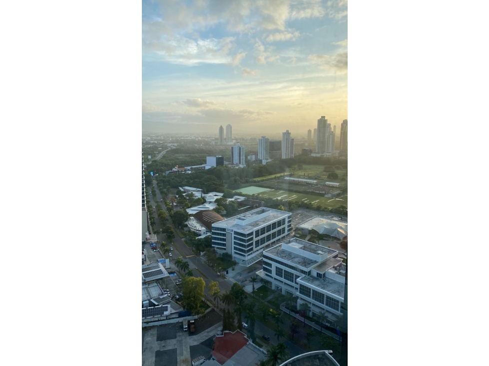 Venta: 3 habitaciones en PH Country Club, Costa del Este
