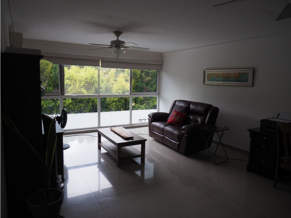 Venta y Alquiler: Casa en Altos del Golf — foto 3