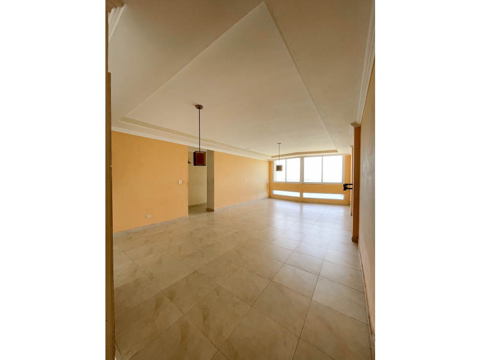 Venta: Apartamento en Colón, Edificio Bay View - 2