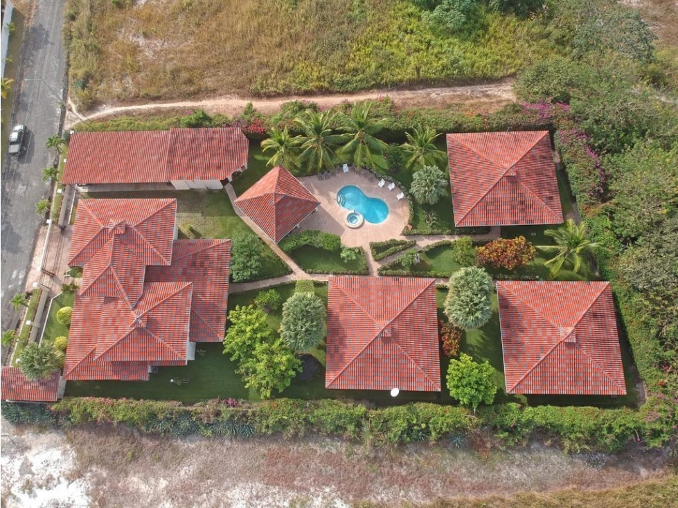 Venta: Propiedad de playa con 4 casas en Santa Clara — foto 3
