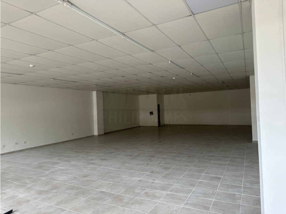 Venta de Local Comercial en Plaza Coronado - 3