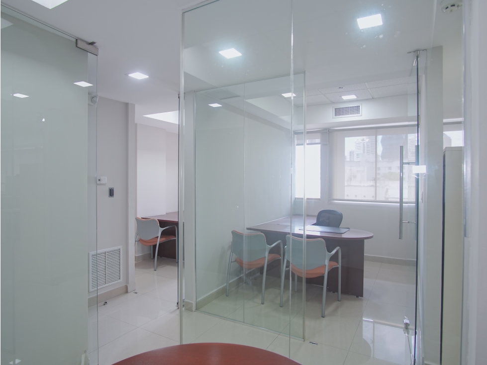En Venta Oficina en PH Beta, Bella Vista — foto 5