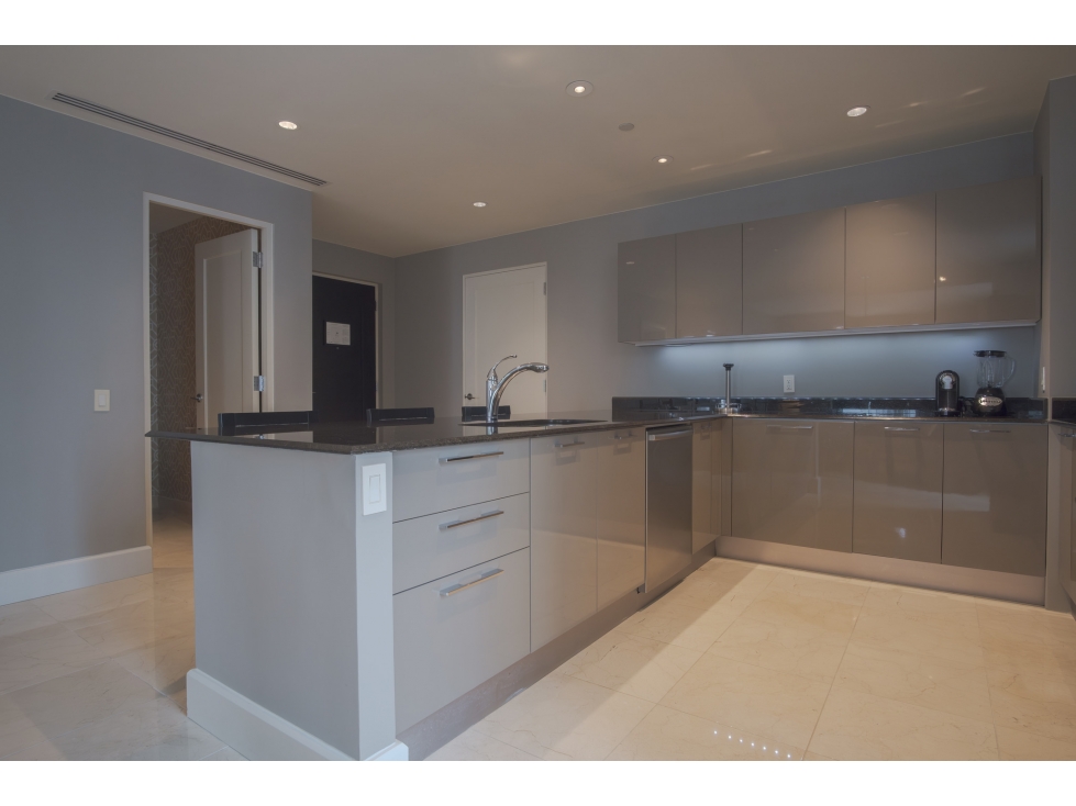 Venta de Apartamento en The Residence, Hotel Bristol, Bella Vista — foto 2