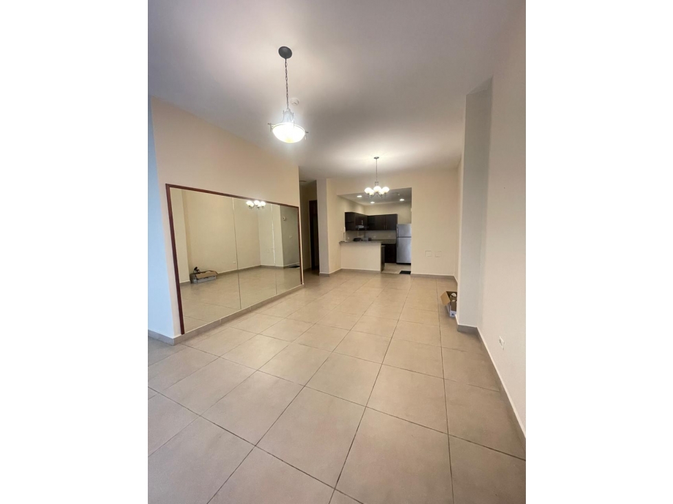 Alquiler de Apartamento en Casco Viejo — foto 6