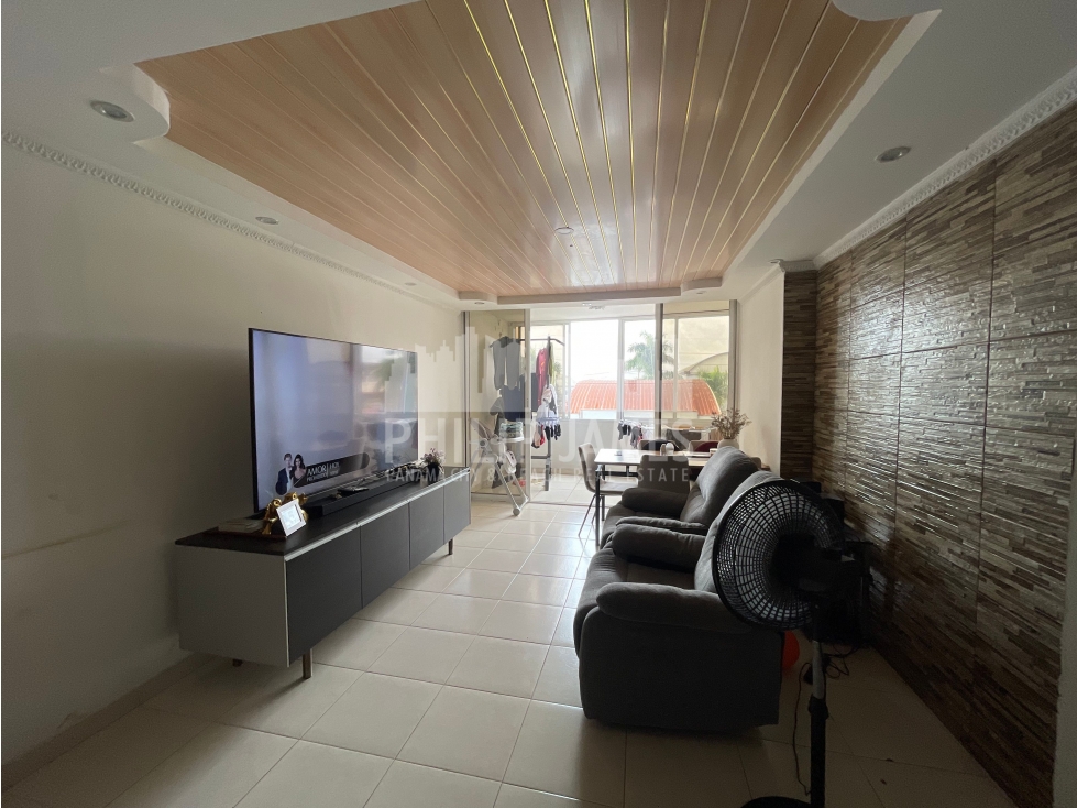 Venta de Apartamento Colón, PH Silver City. - 2