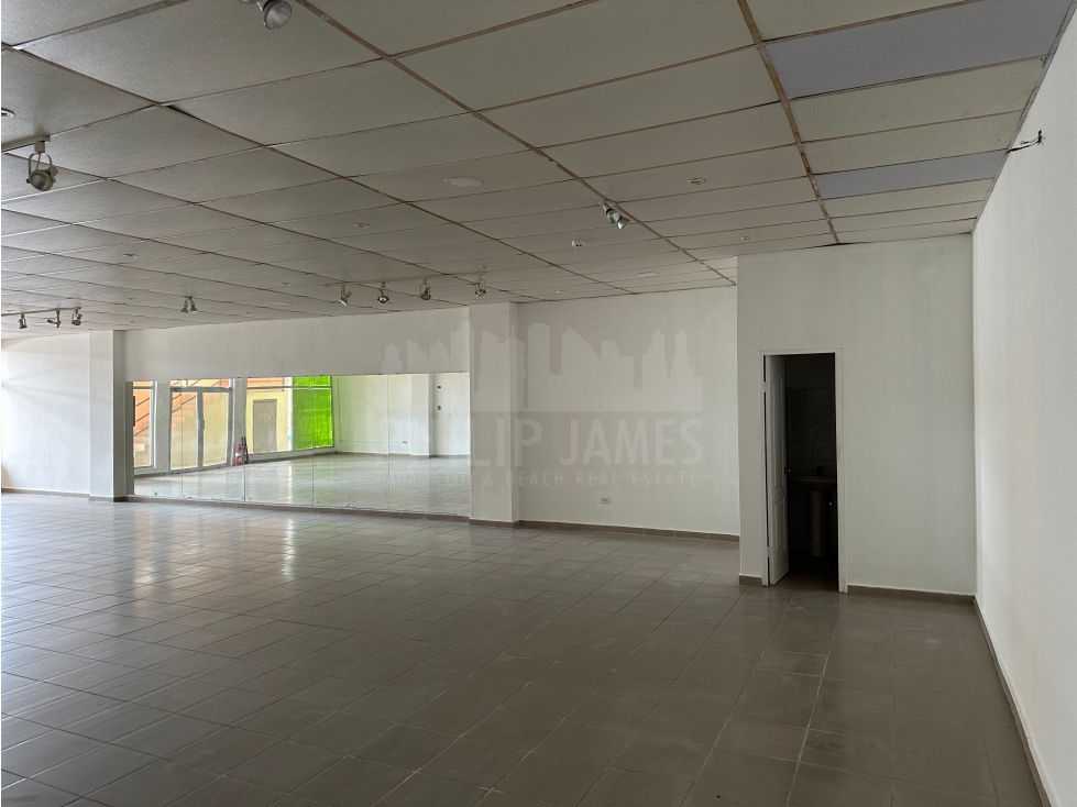 Venta de Local Comercial en Plaza Coronado - 5