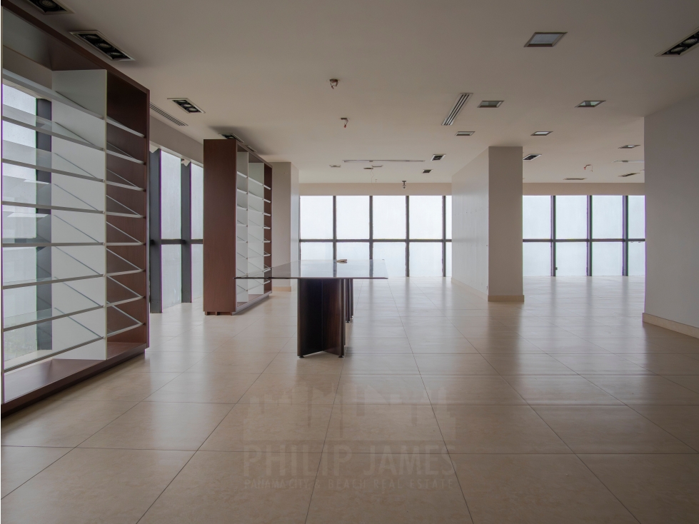 Venta de Oficina en Avenida Balboa, PH Torre BAC