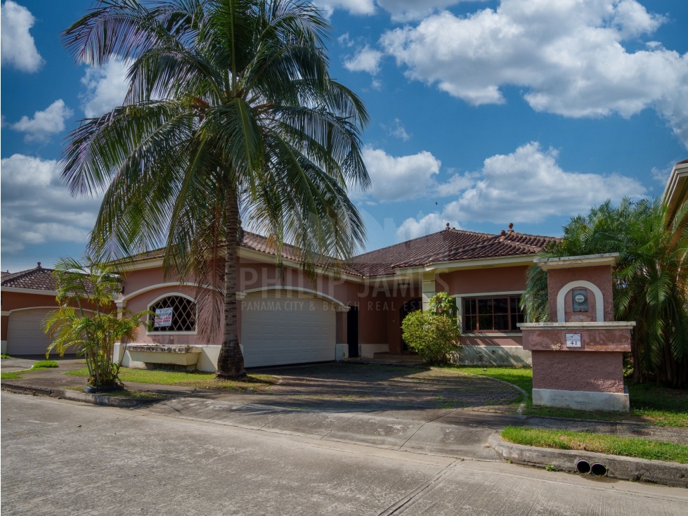 Remate: Venta de Casa en Costa Sur, PH Sunset Coast