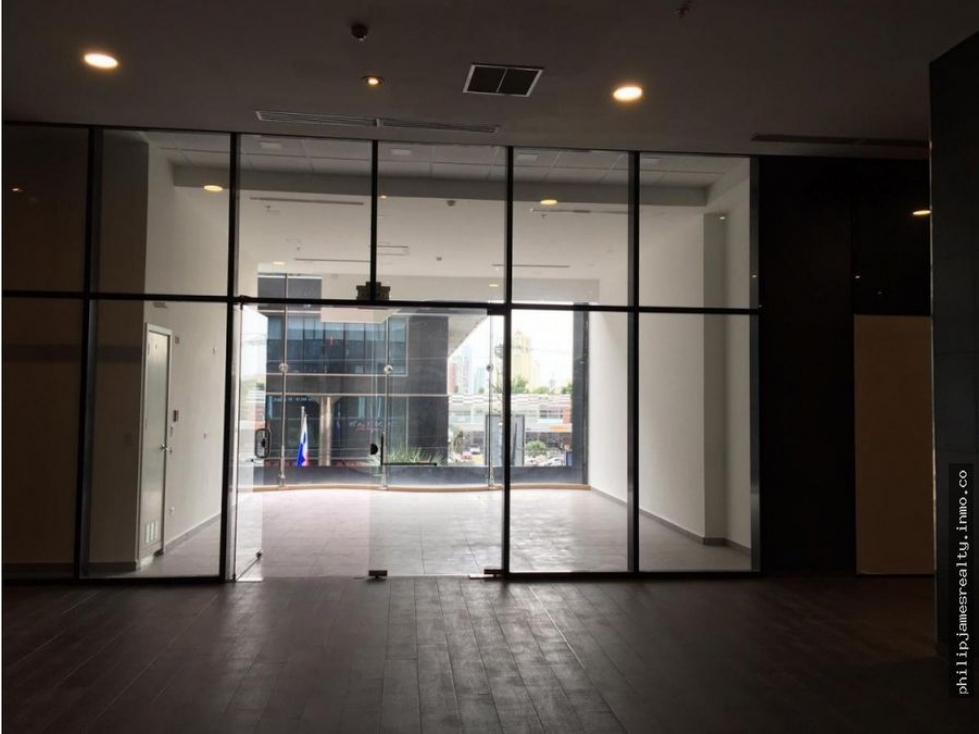 Venta: Local en mezzanine Hotel Sortis, Obarrio - 2