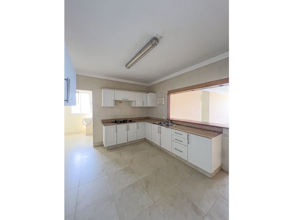 Venta: Apartamento en Colón, Edificio Bay View - 5