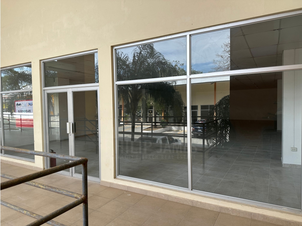 Venta de Local Comercial en Plaza Coronado - 5