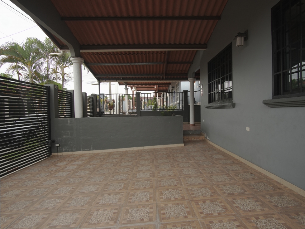 Venta de Casa en Las Terrazas de Brisas del Golf — foto 3