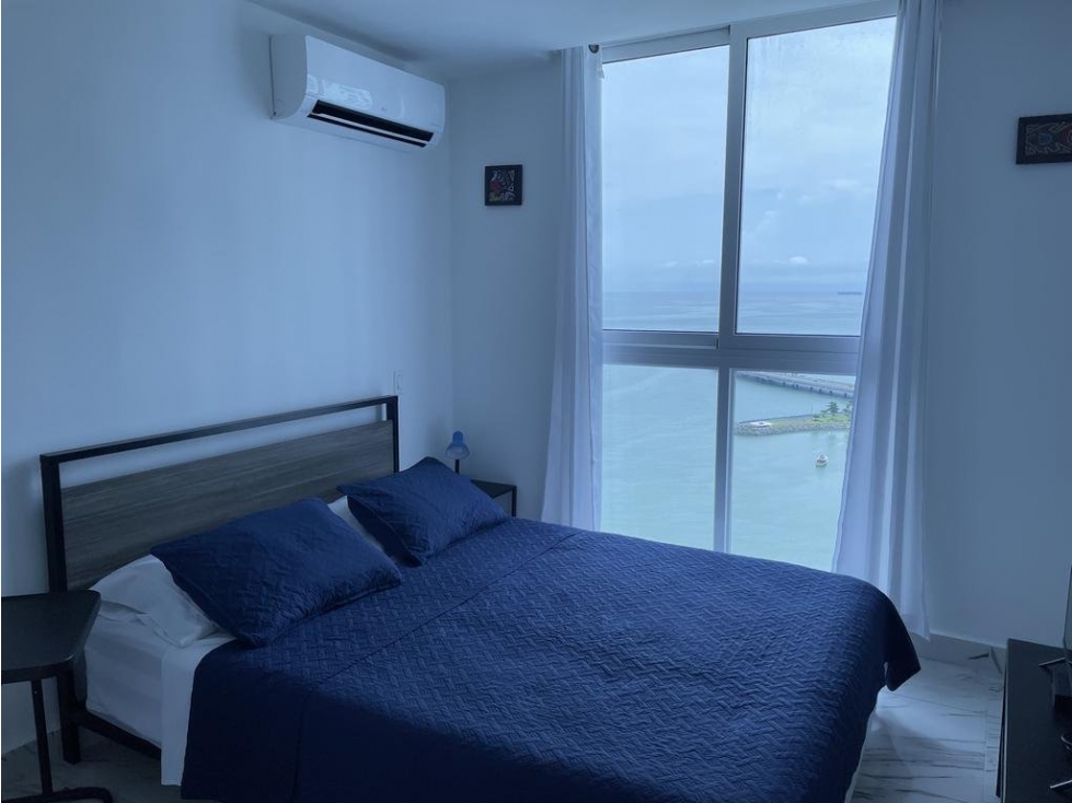 Venta: Apartamento amoblado en Avenida Balboa, PH The Sands — foto 2