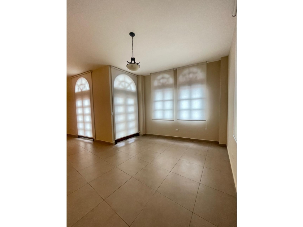 Alquiler de Apartamento en Casco Viejo — foto 3