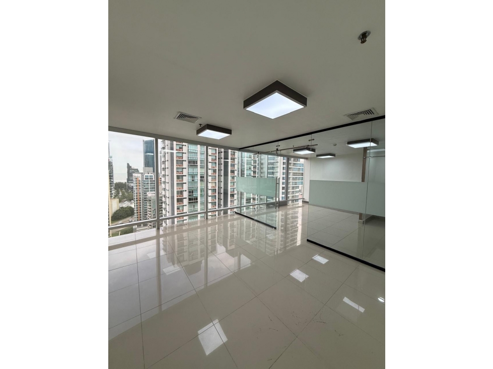 Alquiler de Oficina en Torre Aseguradora Ancón, Costa del Este — foto 2