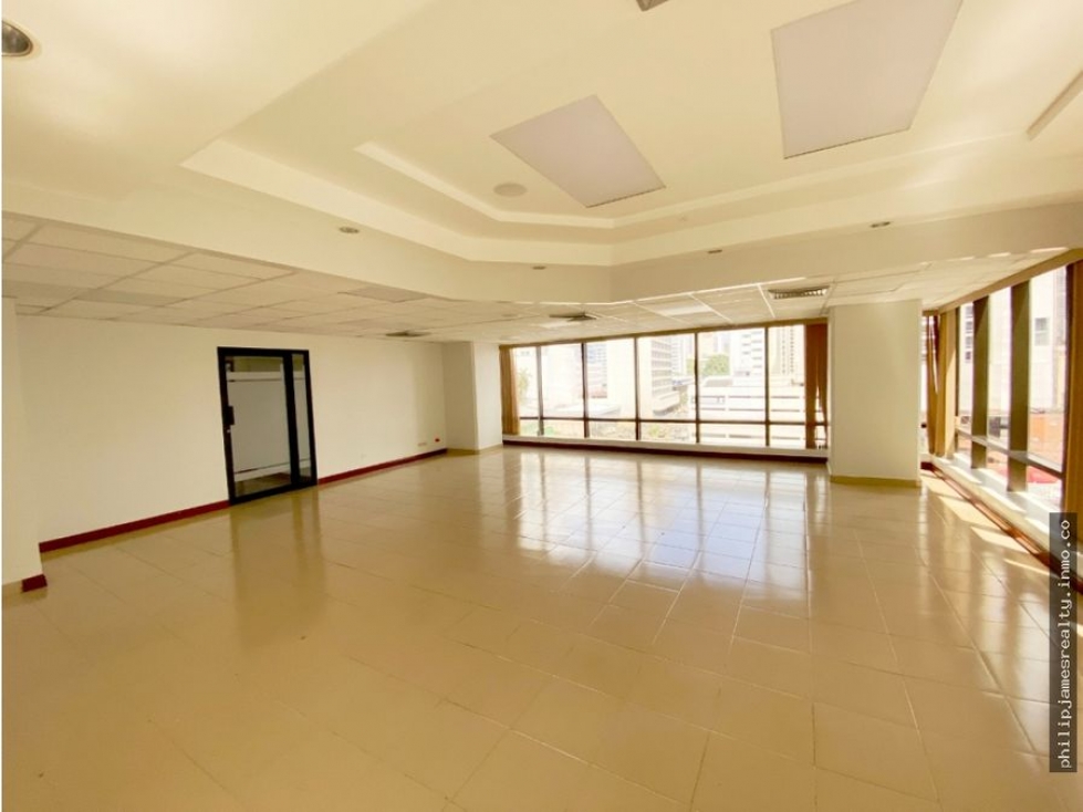Alquiler: Piso completo en Edificio Vallarino, Calle 50 — foto 2