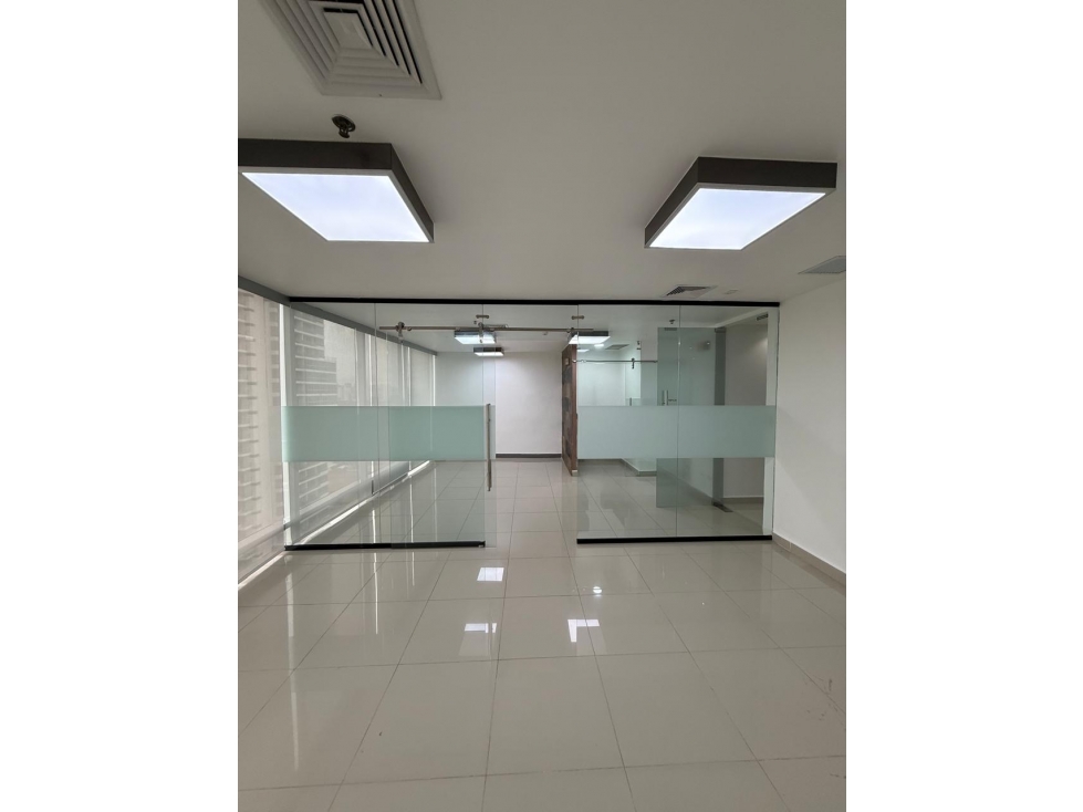 Alquiler de Oficina en Torre Aseguradora Ancón, Costa del Este — foto 5