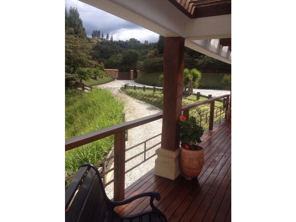 Casa en Venta en Envigado, Alto de las Palmas - 4