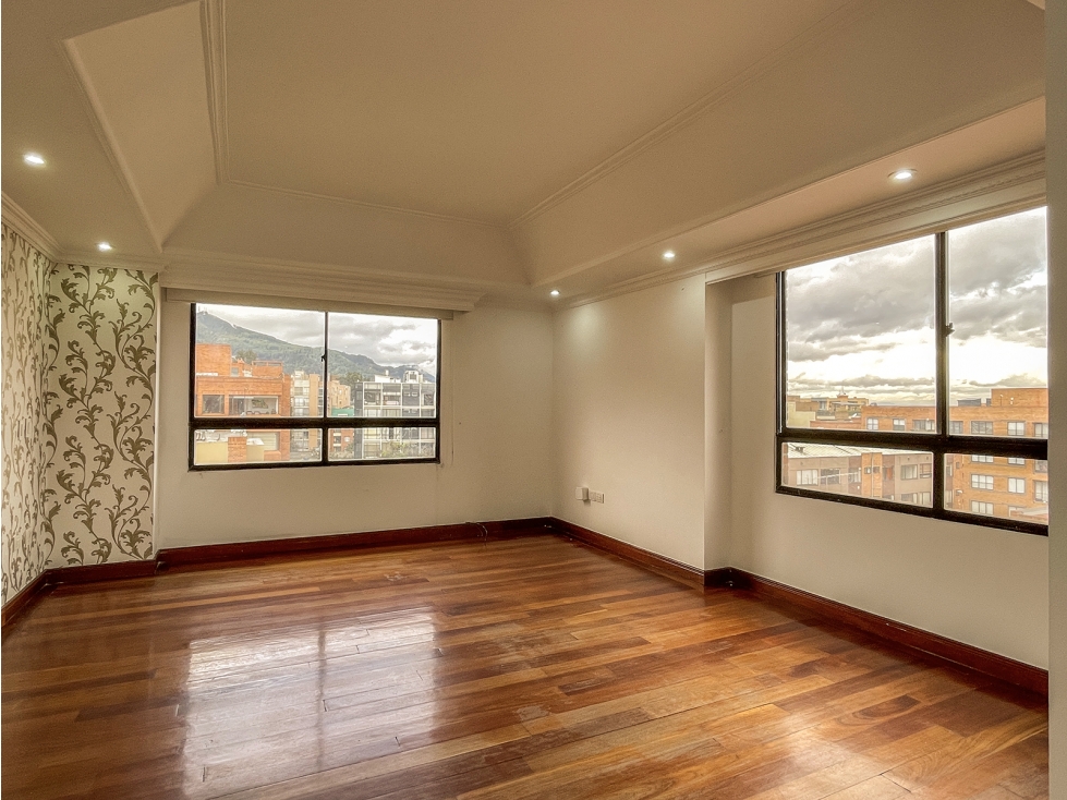 Duplex de 195 mts2 bella suiza . Ultimo piso — foto 6