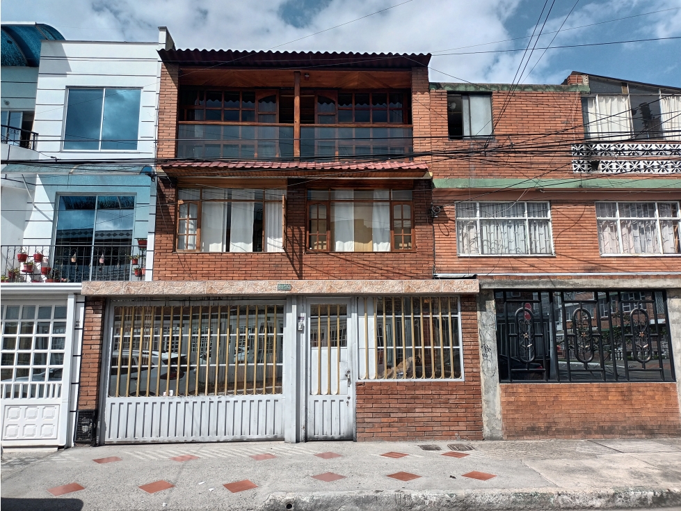 VENTA CASA LA CLARITA BOGOTA