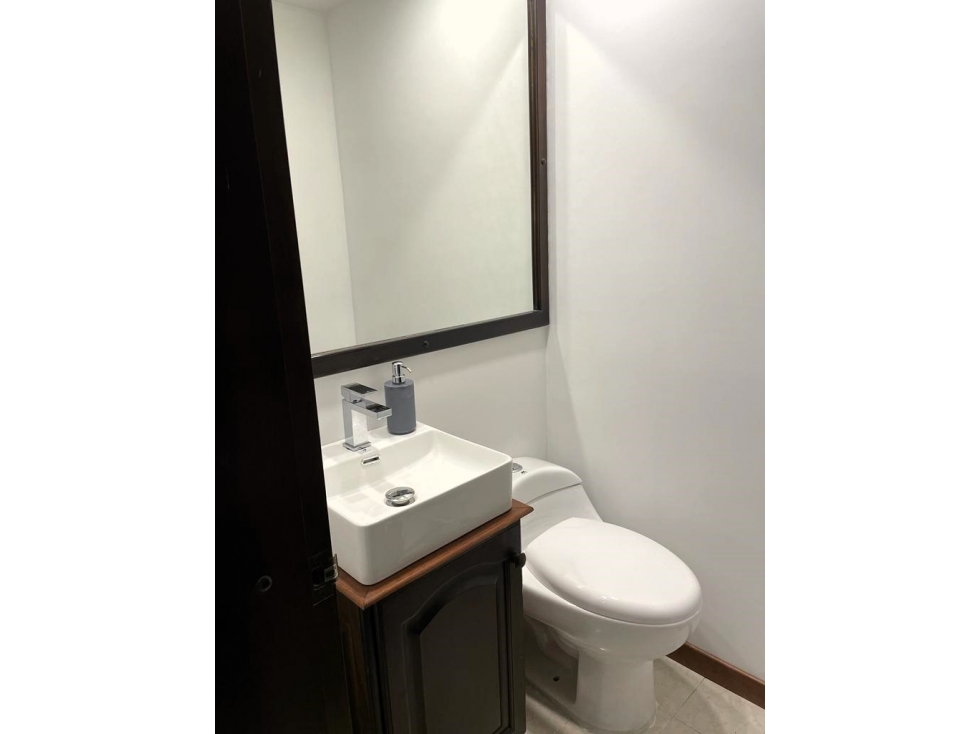 Lindo Apartamento para venta en Santa Bárbara, Bogotá — foto 6