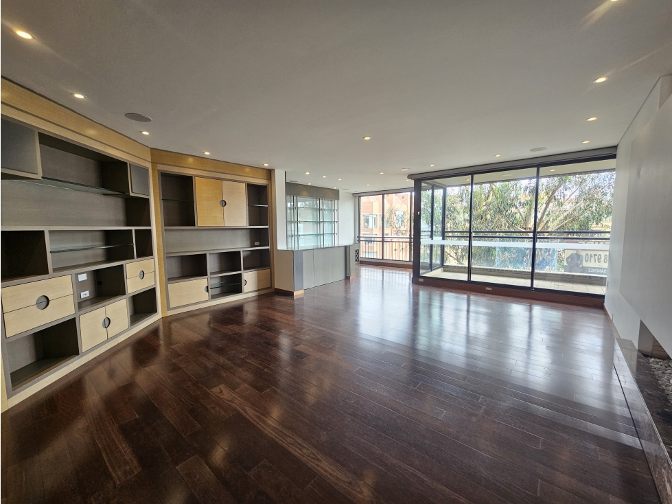 Espectacular apartamento en Rosales en Venta o Arriendo