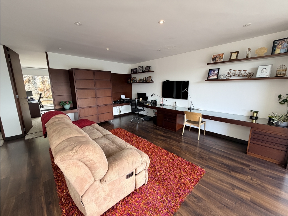 VENDO APOSENTOS SOPO 420 M2 4H 5P 5B - 5