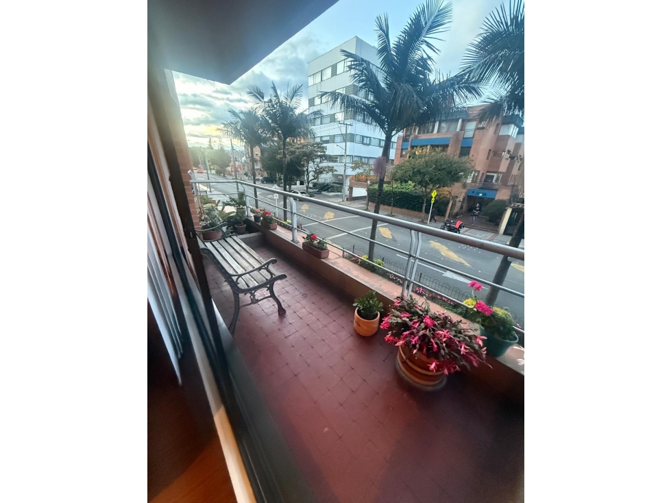 APARTAMENTO EN VENTA CHICO NAVARRA