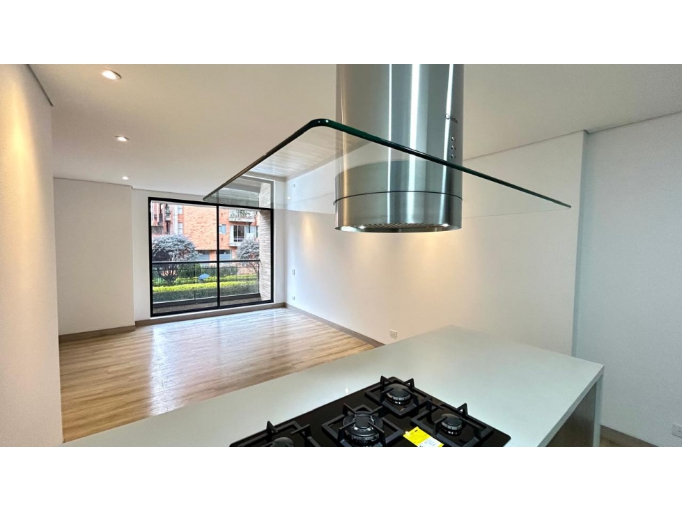 APARTAMENTO EN VENTA CALLE 106 90MT2, 3HAB, 3B, 2P — foto 4